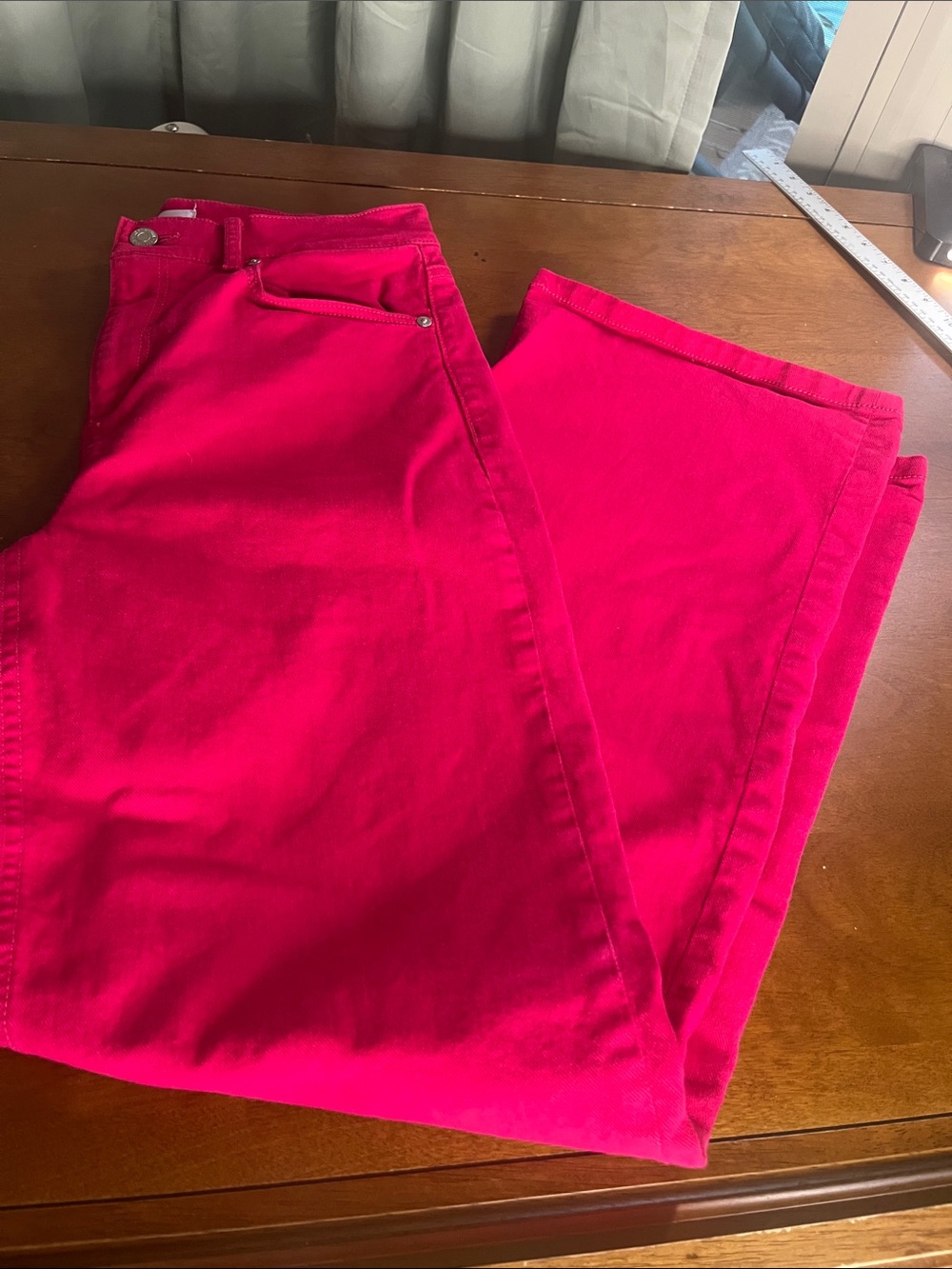 LOFT The Wide Leg Bright Pink Straight Leg Women’s Jeans SIZE 2 26